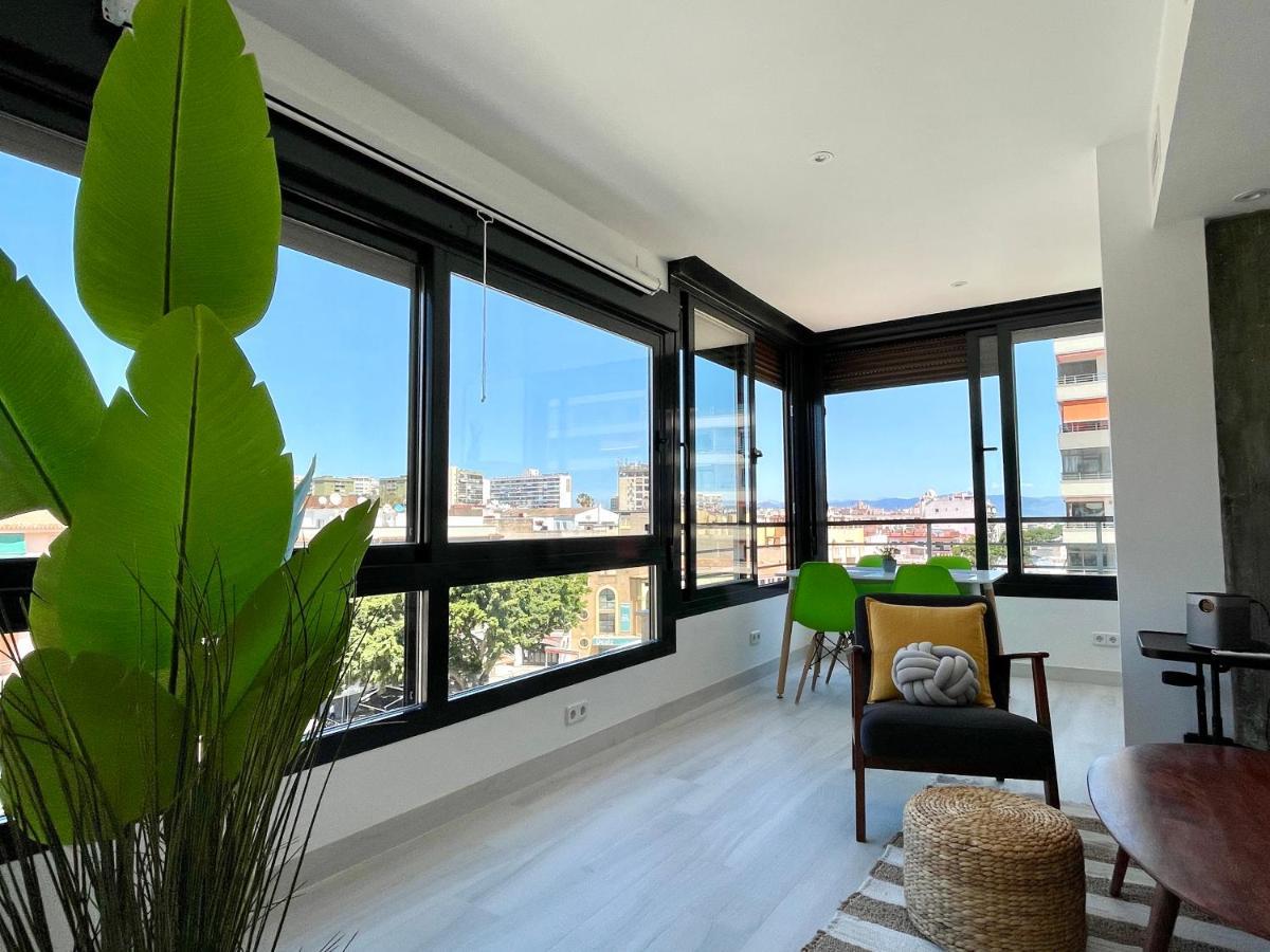 Modern Place City & Beachlife In Heart Of Torremolinos By Solrentspain 아파트 외부 사진
