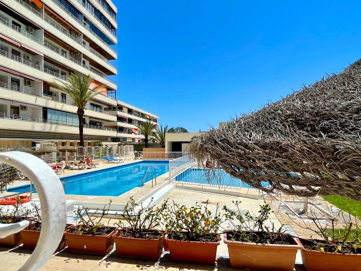Modern Place City & Beachlife In Heart Of Torremolinos By Solrentspain 아파트 외부 사진